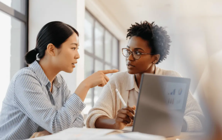 5 Features Businesses Should Look for in a Virtual Data Room